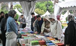 Dokuz günlük İZKİTAP - 8. İzmir Kitap Fuarı sona erdi