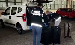Afyonkarahisar'da takibe alınan otomobilden uyuşturucu çıktı
