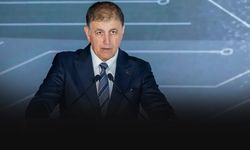 9 Eylül resepsiyonu ve AK Parti iddiaları sonrası açıklama: “Tugay bağımsız kalmaya devam ediyor”