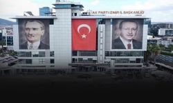 AK Parti İzmir'de 'rozet' mesaisi... Saygılı ve vekiller Ankara yolcusu!