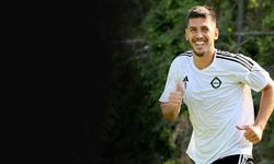 Altay'da bir devrin sonu: Ceyhun Gülselam futbolu bıraktı!