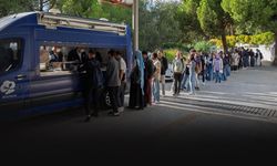 İzmir Büyükşehir Belediyesi’nden on binlerce öğrenciye beslenme desteği