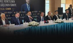 AK Parti İzmir’de Türkiye Yüzyılı Buluşmaları: “İzmir’e eser kazandırmaya devam edeceğiz”