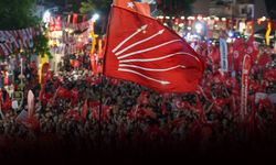 CHP İzmir’de üye harekatı: Gidenlerin yerine yenileri!