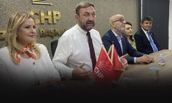Karşıyaka CHP Örgütü’nden İl Başkanlığı’na ziyaret... Gümrükçü: “Yuvaya dönüşler başladı”