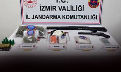 İzmir'de dev 'zehir' operasyonu: 1 kilo kokain ele geçirildi