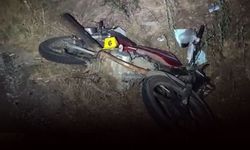 İzmir'de feci kaza: Motosikletli hayatını kaybetti!
