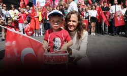 Karşıyaka’da 9 Eylül coşkusu sokaklara taşacak: Bayrağını al gel!