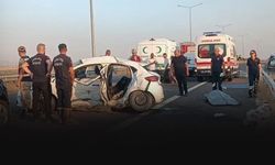 Otomobil ile hafif ticari aracın çarpıştığı kazada 8 kişi yaralandı