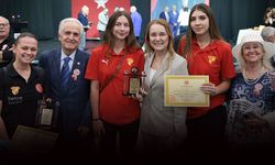 Konak’ta sporun emektarlarına vefa gecesi!