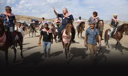 Menemen’de şampiyon rahvan atlar kupa için koşacak