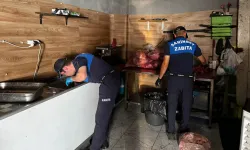 Mide bulandıran görüntüler: 500 kilo bozuk ciğer ve et imha edildi!