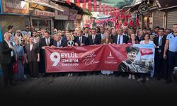 İzmir’in kurtuluşunun 104. yılı zafer yürüyüşü ile başladı