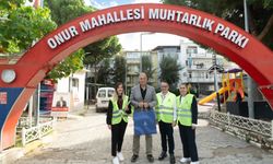 İzmir’de muhtarların günü de emeği de unutulmadı