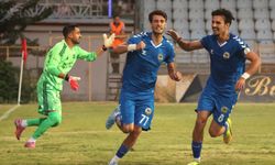 Aliağa FK ve Menemen FK zirve yolunda karşılaşacak
