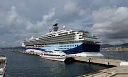 Bodrum'a denizden bin 850 turist