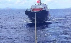 Datça açıklarında sürüklenen tekne kurtarıldı