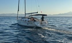 Kuşadası açıklarında kaçak avı: 10 göçmen yakalandı!