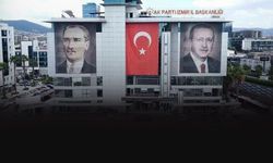 AK Parti İzmir'de büyük hareketlilik... Teşkilata revizyon kapıda!