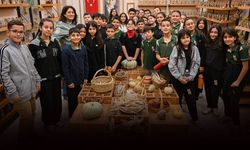 Bornova’da gelecek minik ellerle yeşerdi!