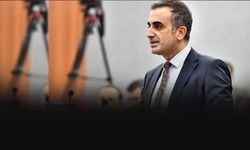 Büyükşehir'deki görevinden istifa etmemesi tepki çekmişti... Yeter sonunda bıraktı!