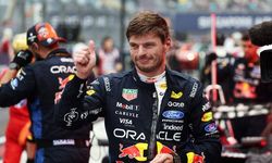 Singapur'da pole pozisyonu Verstappen'in