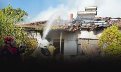 İzmir'de müstakil evde yangın paniği! Ekipler seferber oldu