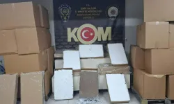 İzmir'de 2 milyon 160 bin kaçak makaron ele geçirildi