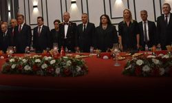 İzmir'de '29 Ekim' resepsiyonu!