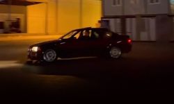 İzmir’de drift atan sürücüye 140 bin TL ceza: Ehliyetine el konuldu!