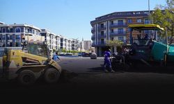 İzmir’in kuzeyinde yol mesaisi… Çalışmalar sürüyor!