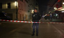 Paris ve Lyon'da kısmi sokağa çıkma yasağı uzatıldı!