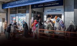 Yemekten giysiye, ev eşyasından nakdi yardıma: Büyükşehir'den 15 noktada dayanışma ağı!