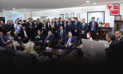 Çiğli Belediyesi ziyaretinde AK Parti karıştı... Bakan önünde tartışma!