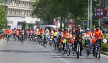 İzmir’de pedallar 'sağlıklı yaşam' için çevrildi