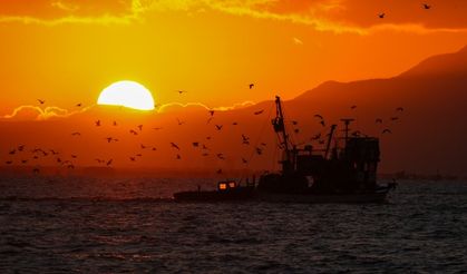 İzmir'de büyüleyici gün doğumu!