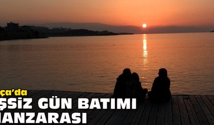 Foça'da eşsiz gün batımı manzarası