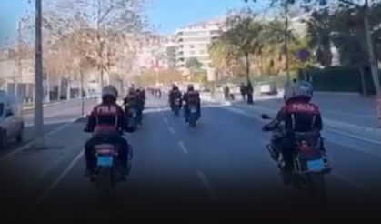 İzmir'de motosikletli polislerden huzur denetimi... 81 kişi yakalandı