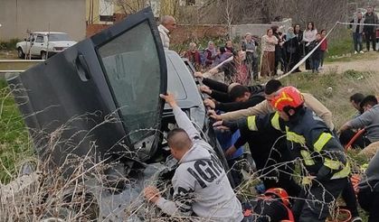 Denizli'de iki ayrı trafik kazasında 5 kişi yaralandı