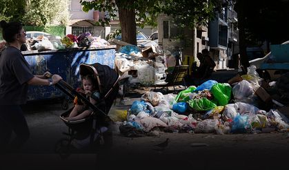 Buca'nın sokakları çöplerle doldu! Vatandaşlar isyan etti