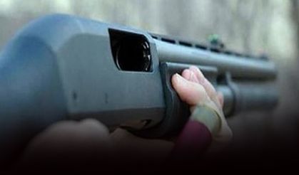 Kahvehanedeki kavga kanlı bitti: Tüfekle vurdu!