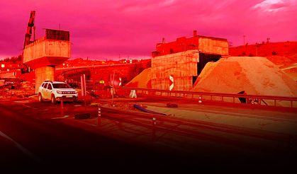 Üst geçit inşaatında feci ölüm: 4 metreden yere çakıldı!