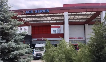Polis memuru silahını temizlerken kendini vurdu