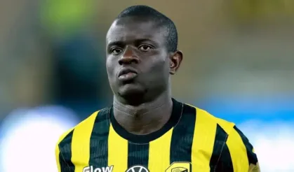 Fenerbahçe'ye transferi iptal olan Kante'den dikkat çeken hamle!