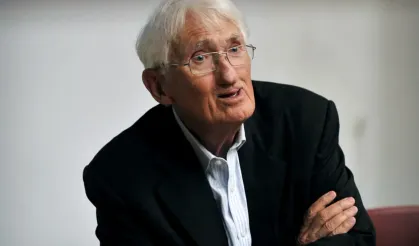 Alman filozof Habermas hayatını kaybetti