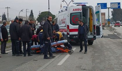 Manisa'da minibüsün çarptığı yaya yaralandı