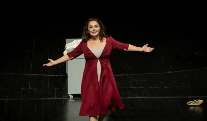 'Yaralarım aşktandır' Didim'de sahnelenecek