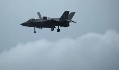 İran, ABD’ye ait savaş uçağını vurdu