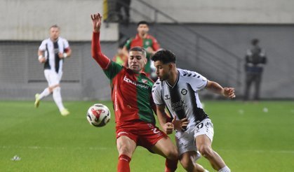 Altay'da Emre'den profesyonel imza