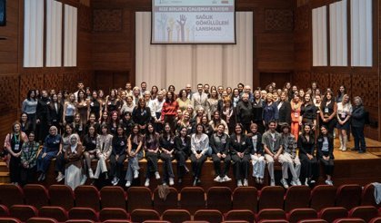 İzmir’de “sağlık ordusu” kuruluyorİzmir’de “sağlık ordusu” kuruluyor